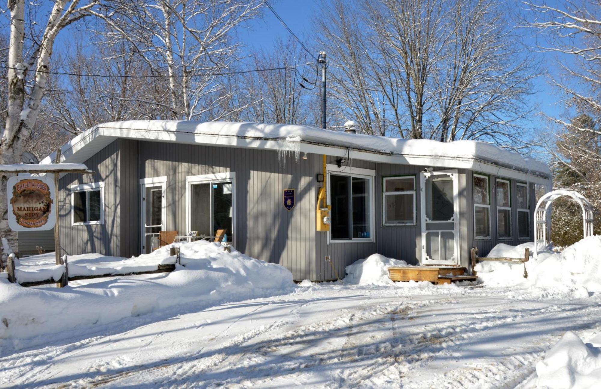 Chalet Mahigan Sipy Saint-Paulin Ngoại thất bức ảnh